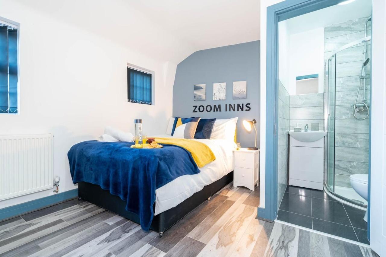 Trendy Studio In Vibrant West Midlands Leilighet Birmingham Eksteriør bilde